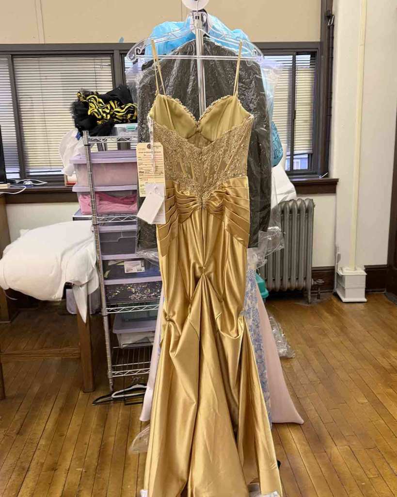 Alteration of Formal Wear Alteration of Formal Wear